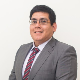 Dr. Horacio Valenzuela